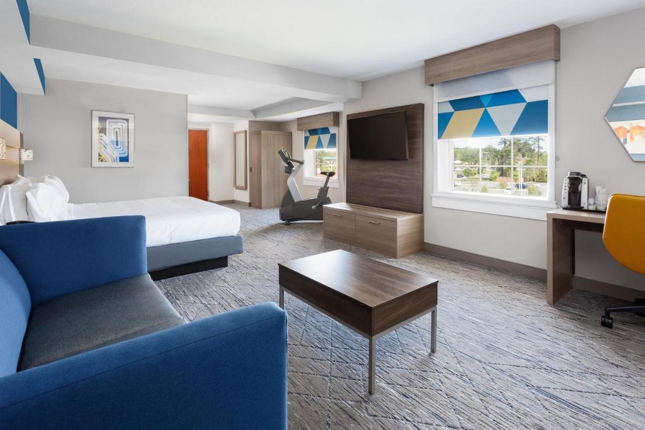 Holiday Inn Express & Suites Williamsburg, An Ihg Hotel Esterno foto