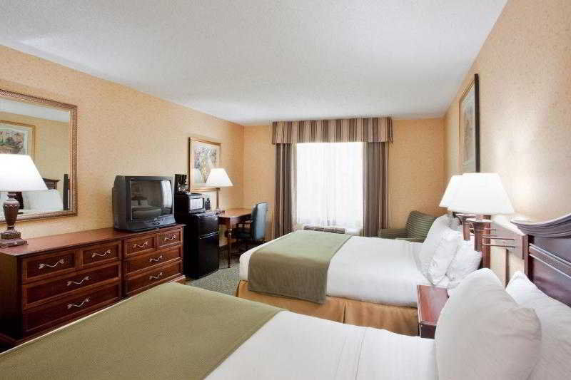 Holiday Inn Express & Suites Williamsburg, An Ihg Hotel Esterno foto